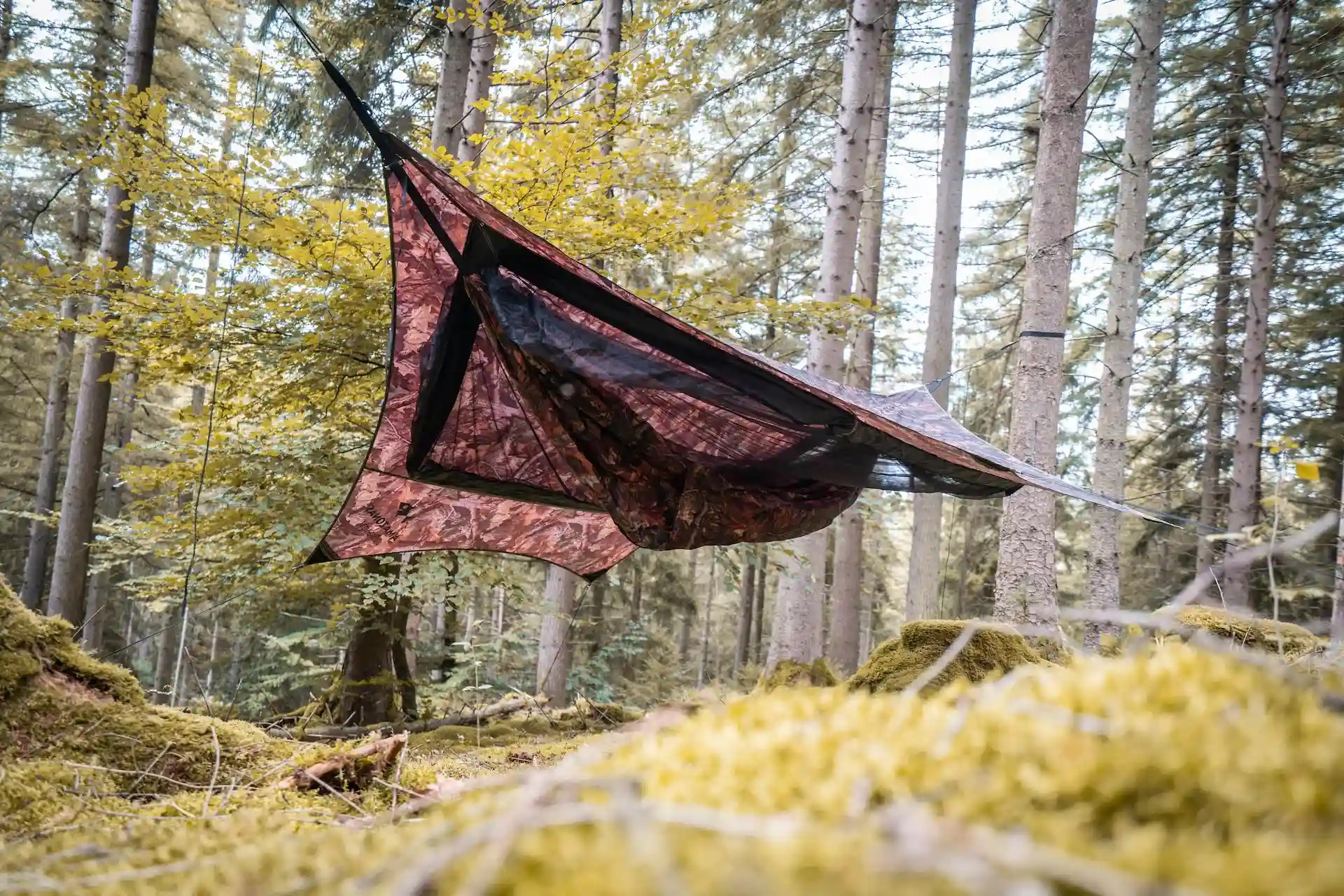 AMAZONAS Traveller Camp Forest – Camo Hammock Camping All-in-one Set